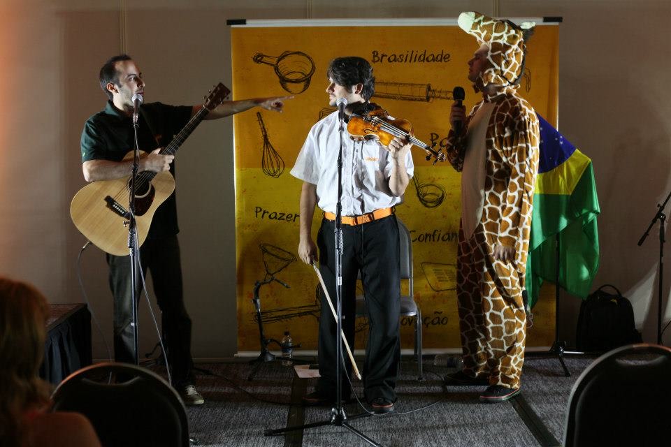 #Liderança #Treinamento #DesenvolvimentoProfissional #Mentorias #GestãoDePessoas #RHStrategico #AltaPerformance #Capacitação #EducaçãoCorporativa #Eventos #Palestras #Palestrante #CrescimentoProfissional #ComunicaçãoAssertiva #SoftSkills #MarcaPessoal #SpeakerLife #ConteúdoDeValor #InspiraçãoParaLiderar #GestãoEstratégica #RHInovador #CulturaOrganizacional #FormaçãoDeLíderes #NetworkingProfissional #DesenvolvimentoPessoal #EventoCorporativo #flaviobasset 